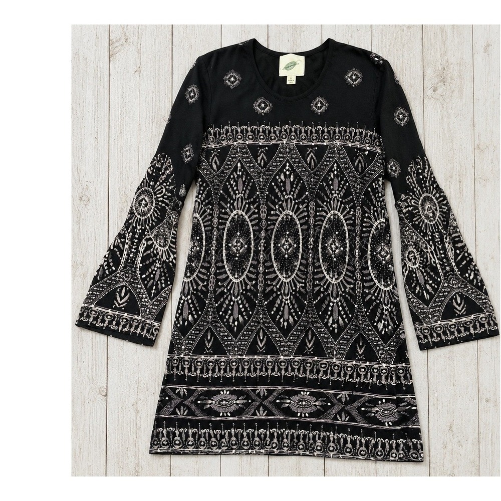 Nurture Dress Black White Geometric Embellished Boho Stretch Rayon Tribal Medium